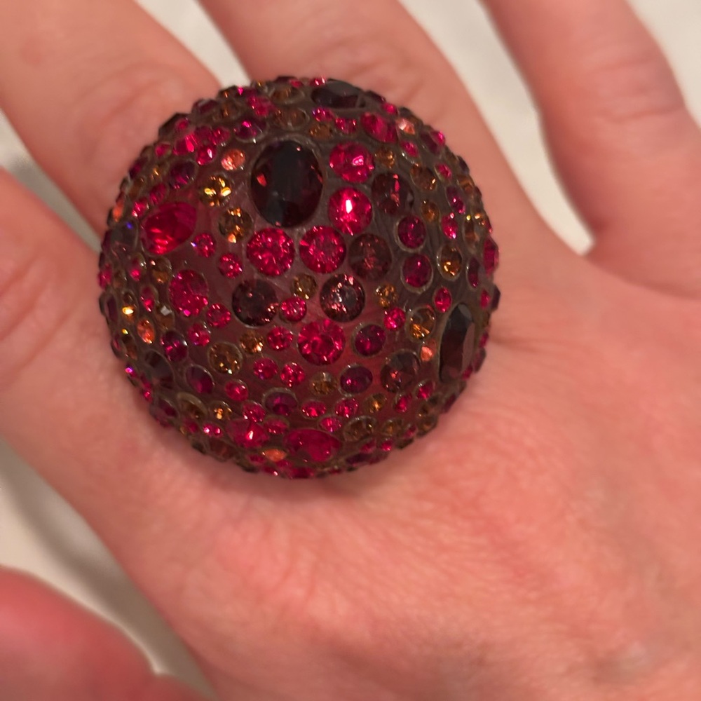 Alexis Bittar red lucite round ring with Swarovski with red Swarovski crystals